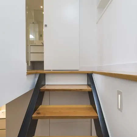 Bright Duplex With Private Terrace In Alcantara Lejlighed