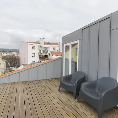 Apartment Bright Duplex With Private Terrace In Alcantara Lisbon